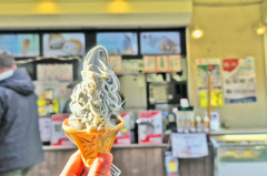 投稿写真 とびっちょ しらすソフト