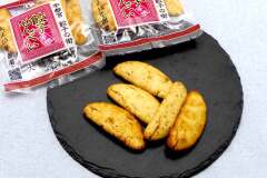 栃木のおみやげ 宇都宮餃子せんべい