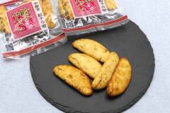 栃木のおみやげ 宇都宮餃子せんべい
