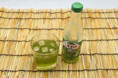 静岡のおみやげ しずおか茶コーラ